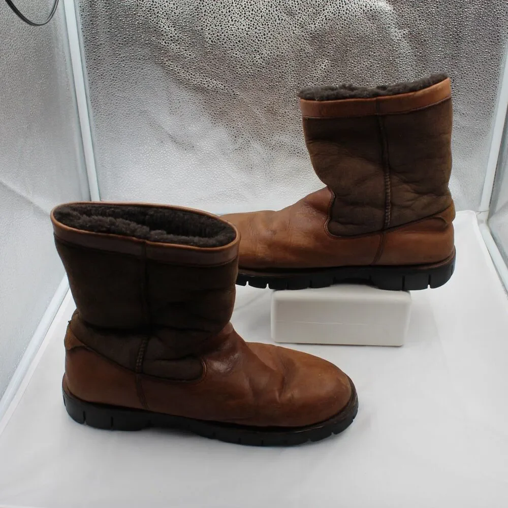 UGG Australia Beacon 5485 Men Size 11 Leather Sheepskin Shearling Boots RARE